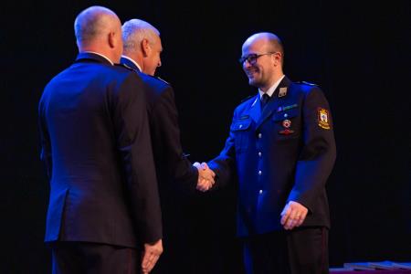 Slavnostna podelitev listin o napredovanju v čine gasilski častnik, višji gasilski častnik in visoki gasilski častnik (15)